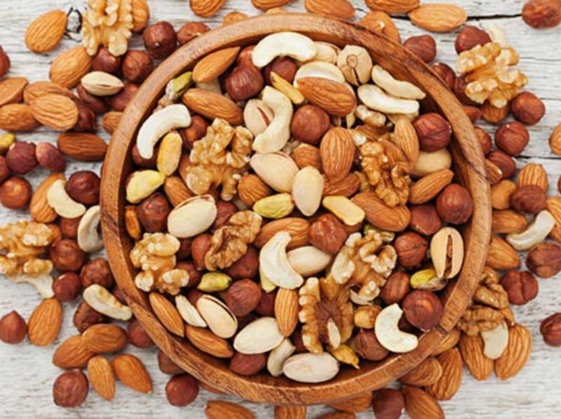 خواص آجیل چهار مغز برای کودکان