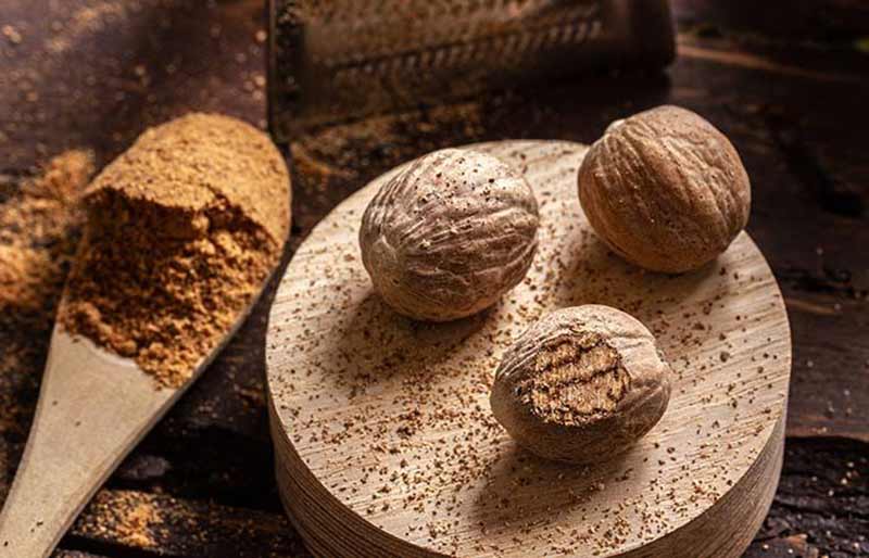 ادویه جوزهندی