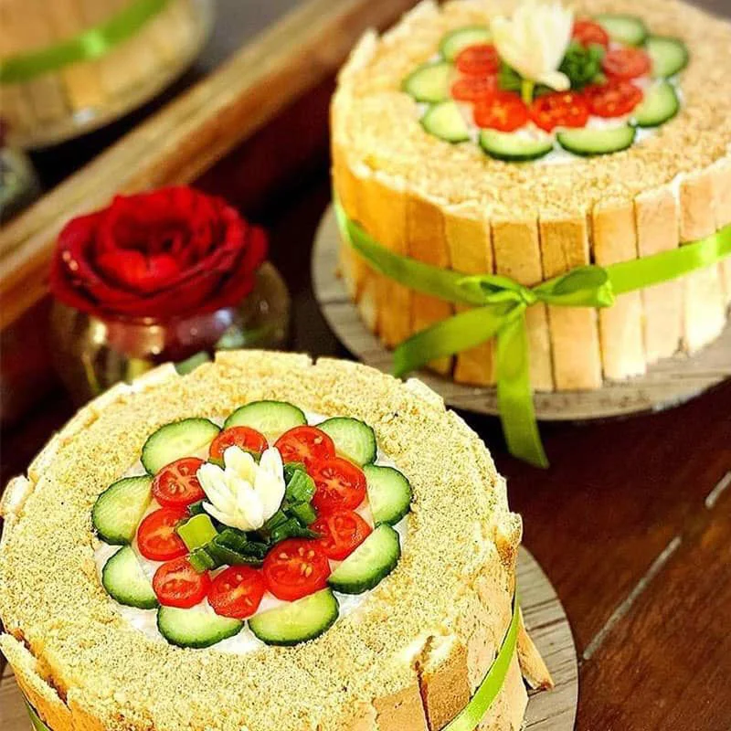 کیک مرغ یخچالی